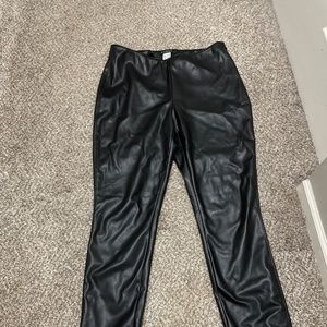 Faux leather side zip pant